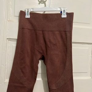 7/8 High Rise Leggings